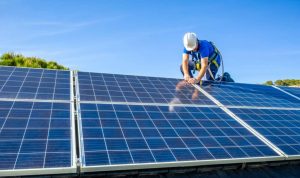 Installation et mise en production des panneaux solaires photovoltaïques à Saint-Pair-sur-Mer